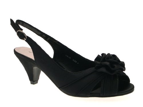 ladies black low heel sandals