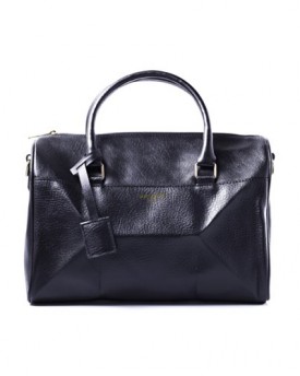 Ladies-Black-Duffelbag-style-HandbagRucksack-0