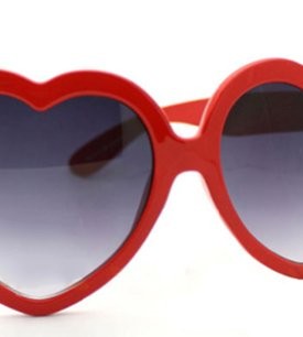 Womens-Summer-Fashion-Cute-Oversized-Heart-Shaped-Plastic-Frame-Retro-Sunglasses-Eyeglasses-Red-0